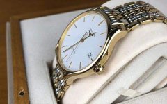 浪琴表带扣有几种